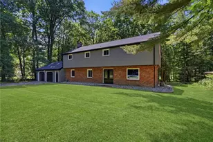 208 Lynwood Dr, Hempfield Township, PA 16125 - Photo 1