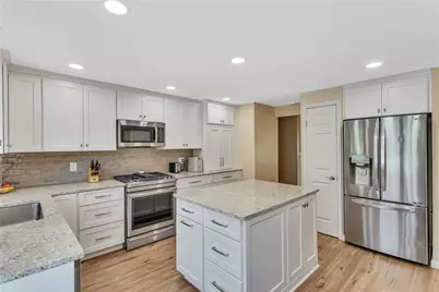 1928 Caribou Dr, Pittsburgh, PA 15101 - Photo 13
