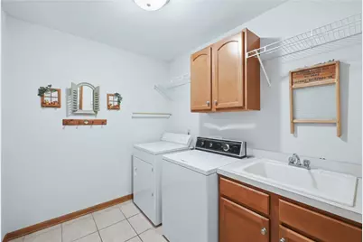 2357 Pierce Bluffs Drive, Hermitage, PA 16148 - Photo 17