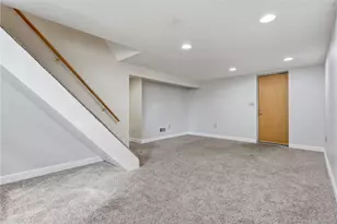 181 Castle Rd, Pittsburgh, PA 15234 - Photo 23