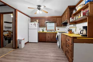 158 Renfrew Rd, Penn Township, PA 16053 - Photo 11