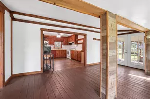 158 Renfrew Rd, Penn Township, PA 16053 - Photo 7