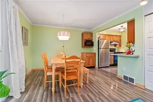 402 Allenberry, Ross Twp, PA 15237 - Photo 5