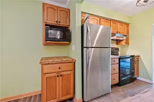 402 Allenberry, Ross Twp, PA 15237 - Photo 7