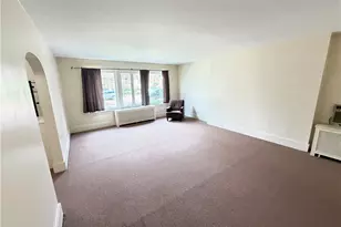 5708 Solway St, Pittsburgh, PA 15217 - Photo 9