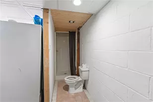 303 N 6th St, Youngwood, PA 15697 - Photo 25