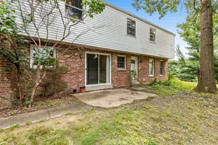 2545 Glenwood Dr, Pittsburgh, PA 15090 - Photo 35