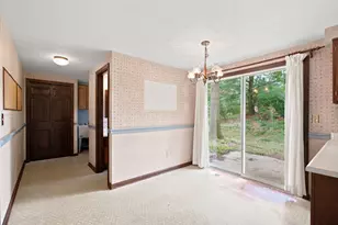 2545 Glenwood Dr, Pittsburgh, PA 15090 - Photo 19