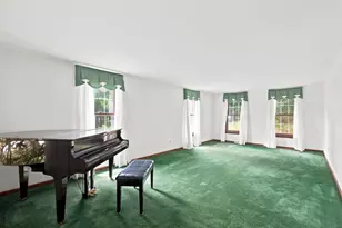2545 Glenwood Dr, Pittsburgh, PA 15090 - Photo 7