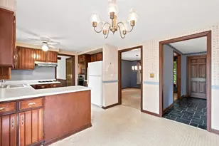 2545 Glenwood Dr, Pittsburgh, PA 15090 - Photo 15