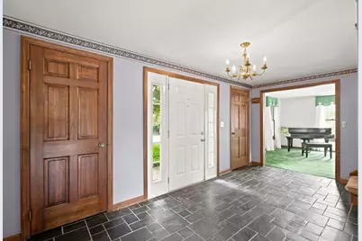 2545 Glenwood Drive, Pittsburgh, PA 15090 - Photo 5