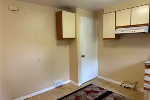 449 Hochberg Rd, Pittsburgh, PA 15235 - Photo 9
