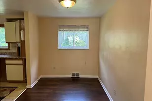449 Hochberg Rd, Pittsburgh, PA 15235 - Photo 5