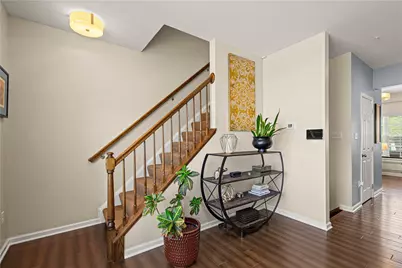 662 Freedom Dr, Collier Township, PA 15106 - Photo 13