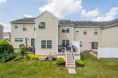662 Freedom Dr, Collier Township, PA 15106 - Photo 31