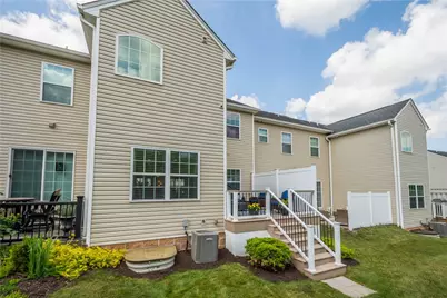 662 Freedom Dr, Collier Township, PA 15106 - Photo 33