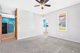 208 Crest Ave, Charleroi Boro, PA 15022 - Photo 13