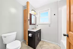 208 Crest Ave, Charleroi Boro, PA 15022 - Photo 19