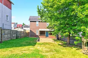 208 Crest Ave, Charleroi Boro, PA 15022 - Photo 25