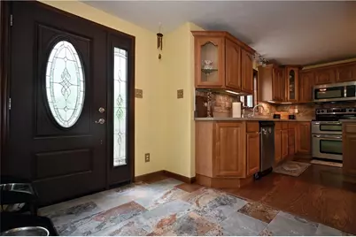 391 Maple Rd, Burgettstown Boro, PA 15021 - Photo 9