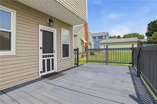 215 McKim St, Zelienople, PA 16063 - Photo 33