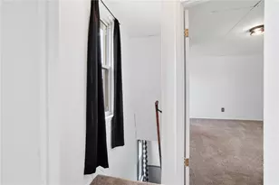215 McKim St, Zelienople, PA 16063 - Photo 17