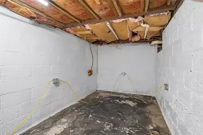 215 McKim St, Zelienople, PA 16063 - Photo 29