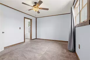 215 McKim St, Zelienople, PA 16063 - Photo 21