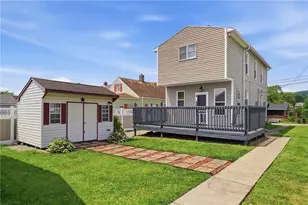 215 McKim St, Zelienople, PA 16063 - Photo 35