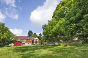 2714 Gould Dr, South Park, PA 15129 - Photo 33