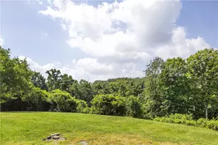 2714 Gould Dr, South Park, PA 15129 - Photo 7