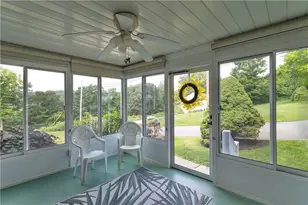2714 Gould Dr, South Park, PA 15129 - Photo 5