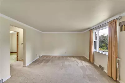 2714 Gould Dr, South Park, PA 15129 - Photo 9