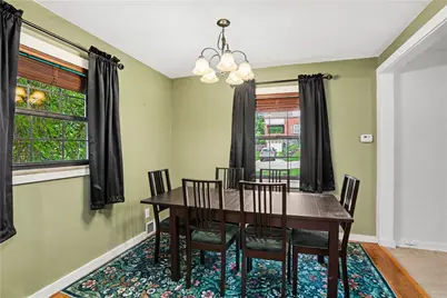 21 Leon Rd, Green Tree, PA 15220 - Photo 5