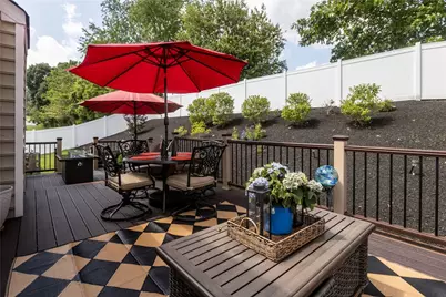 109 Brook Side Dr, Findlay Township, PA 15026 - Photo 35