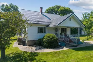 645 Old State Rte 66, Hempfield Township, PA 15601 - Photo 1