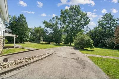 645 Old State Route 66, Hempfield Township, PA 15601 - Photo 27