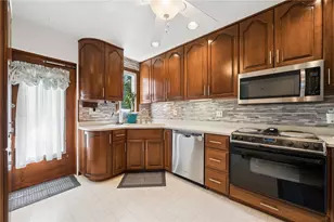 645 Old State Rte 66, Hempfield Township, PA 15601 - Photo 5