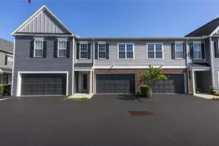 1439 Hastings Cres, South Fayette, PA 15017 - Photo 1