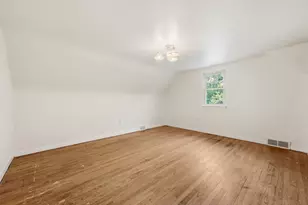 215 Twin Oaks Dr, Pine Township, PA 15090 - Photo 29