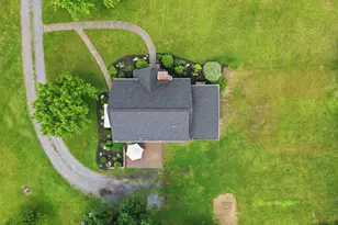 215 Twin Oaks Dr, Pine Township, PA 15090 - Photo 43