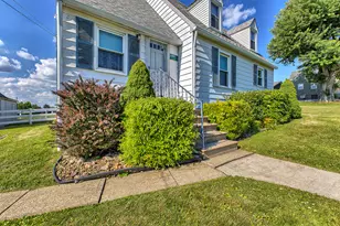 139 Holly Place Rd, Mount Pleasant Township, PA 15666 - Photo 5