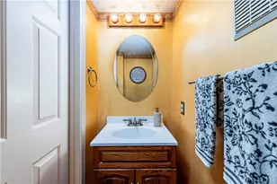 440 Huntingdon Ave, Irwin, PA 15642 - Photo 17