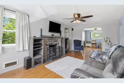 9261 Old Perry Hwy, Pittsburgh, PA 15237 - Photo 5