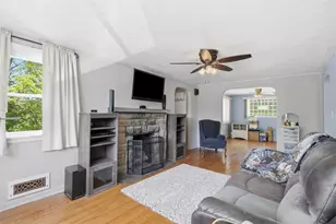 9261 Old Perry Hwy, Pittsburgh, PA 15237 - Photo 5