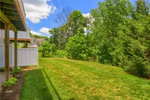1403 Torrey Pine Dr, Adams Township, PA 16046 - Photo 47