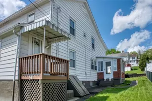 51 Sycamore St, Cecil, PA 15350 - Photo 9
