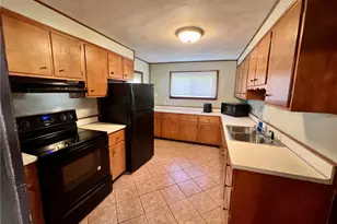 312 S 9th St, Connellsville, PA 15425 - Photo 11