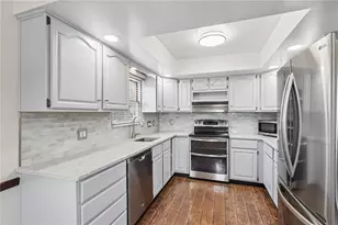 1201 Pocono St, Pittsburgh, PA 15218 - Photo 9