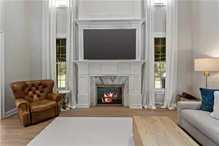 8000 Sherwood Dr, Collier Township, PA 15142 - Photo 5